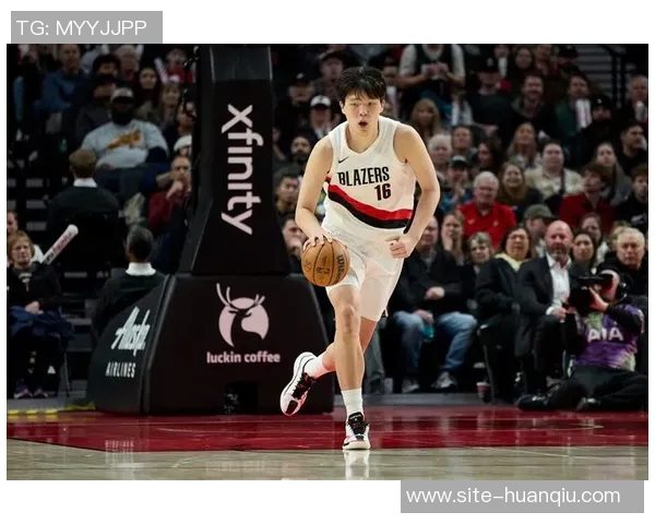 开拓者将杨瀚森下放发展联盟球队以应对密集赛程挑战 开拓者将杨瀚森下放发展联盟球队以应对密集赛程挑战