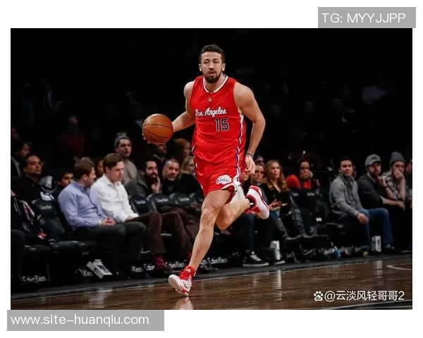 哈克斯盛赞约维奇潜力无限称其为球队带来全新战术活力 哈克斯盛赞约维奇潜力无限称其为球队带来全新战术活力